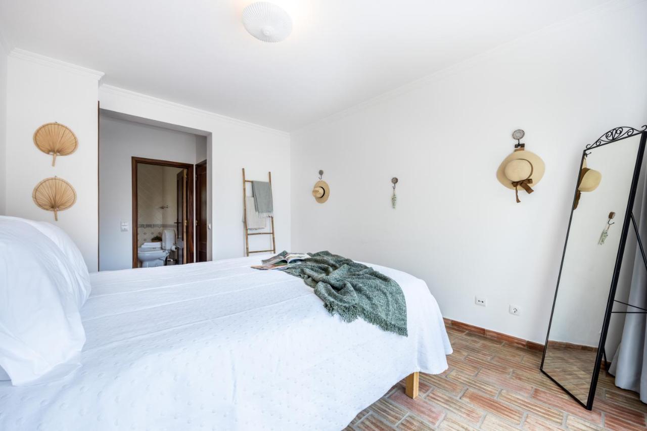 Coolhouses Luz, 3 Bed Linked House, Shared Pool, A Stone'S Throw Of The Sea, Casa Sirrah Экстерьер фото